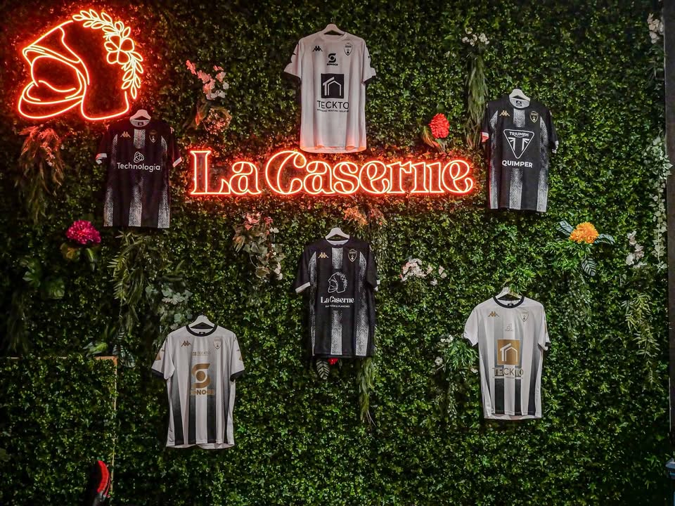 𝐒𝐨𝐢𝐫𝐞́𝐞 𝐩𝐚𝐫𝐭𝐞𝐧𝐚𝐢𝐫𝐞 Hier soir a La Caserne Concarneau LHermine 1 1271598905011258 - Accueil 𝐒𝐨𝐢𝐫𝐞́𝐞 𝐩𝐚𝐫𝐭𝐞𝐧𝐚𝐢𝐫𝐞 Hier soir a La Caserne Concarneau LHermine 1 1271598905011258 - Accueil