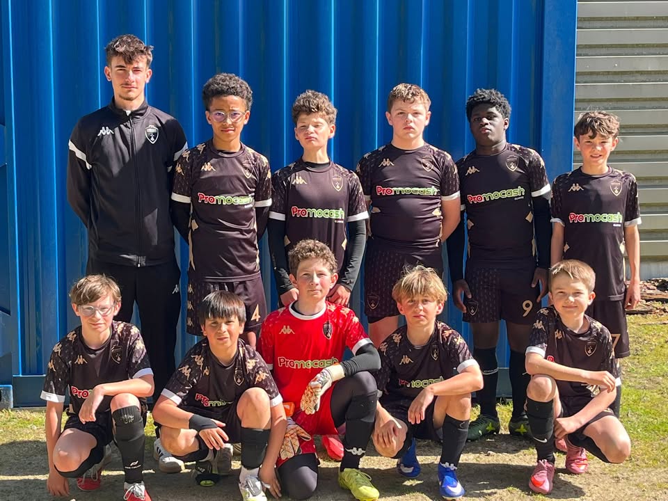 TOURNOI AEG Nos Herminois terminent a une belle 12e 1 1381533467351134 - Accueil TOURNOI AEG Nos Herminois terminent a une belle 12e 1 1381533467351134 - Accueil